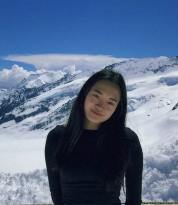 Danesia Dechavaranon